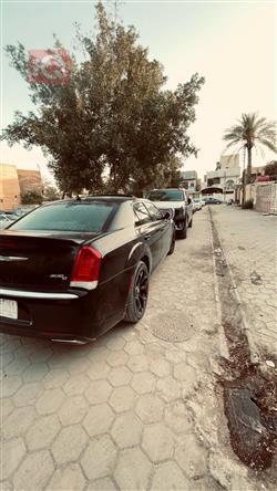 کرایسلەر 300